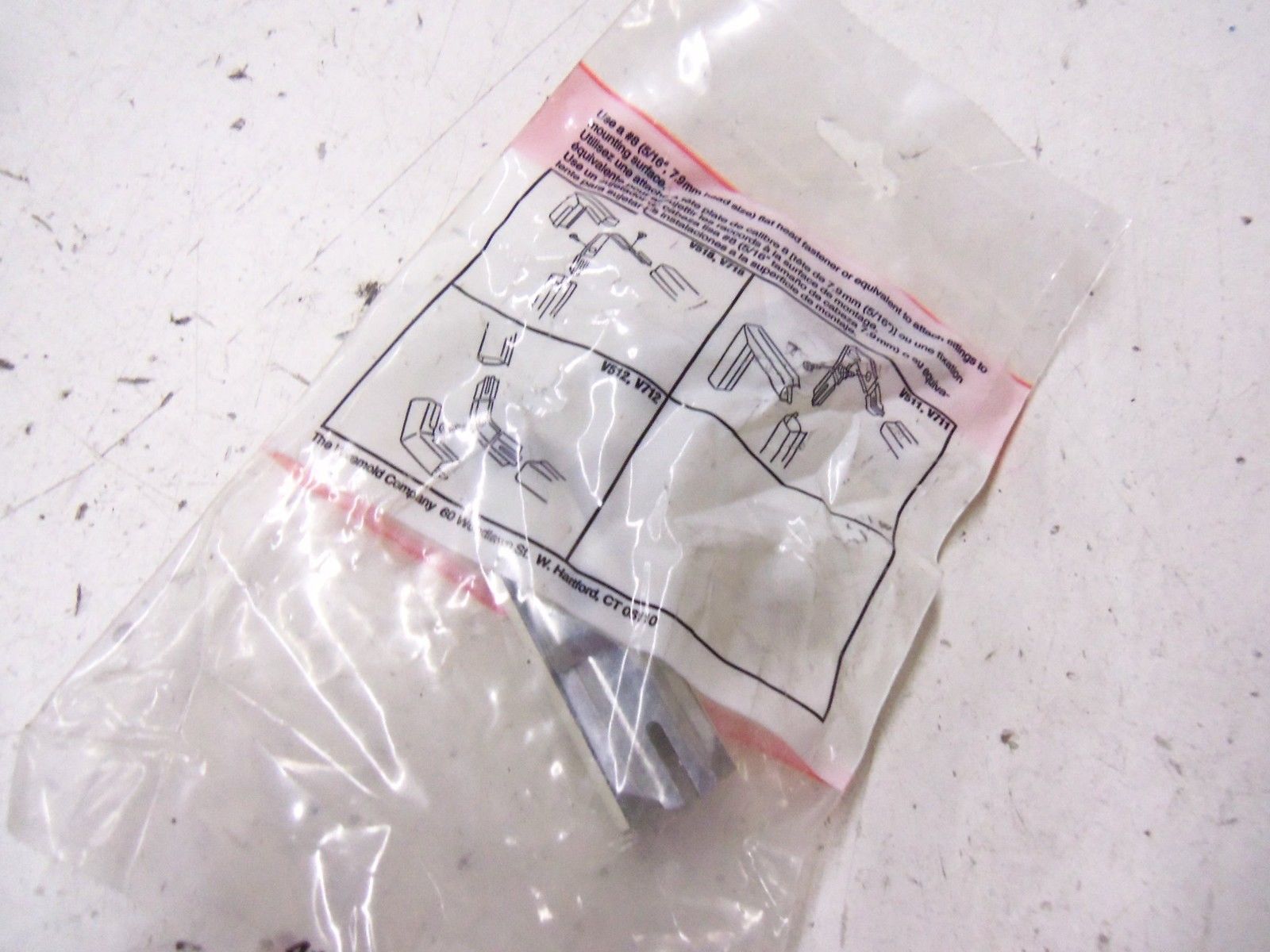 WIREMOLD V511 90 DEG FLAT ELBOW *NEW IN FACTORY BAG*