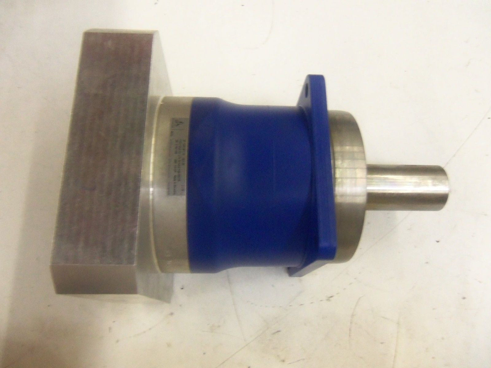 WITTENSTEIN SP 140S-MF1-10-0K1-2S GEAR HEAD *NEW NO BOX*