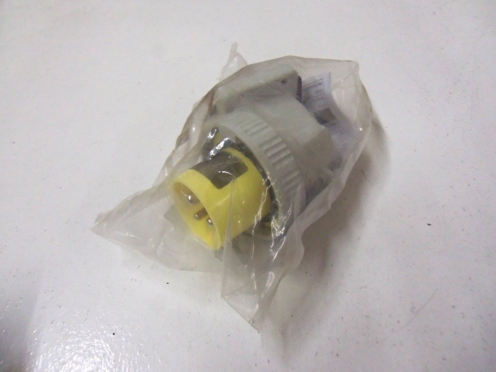 WOODHEAD 320BA4W *NEW IN BAG*