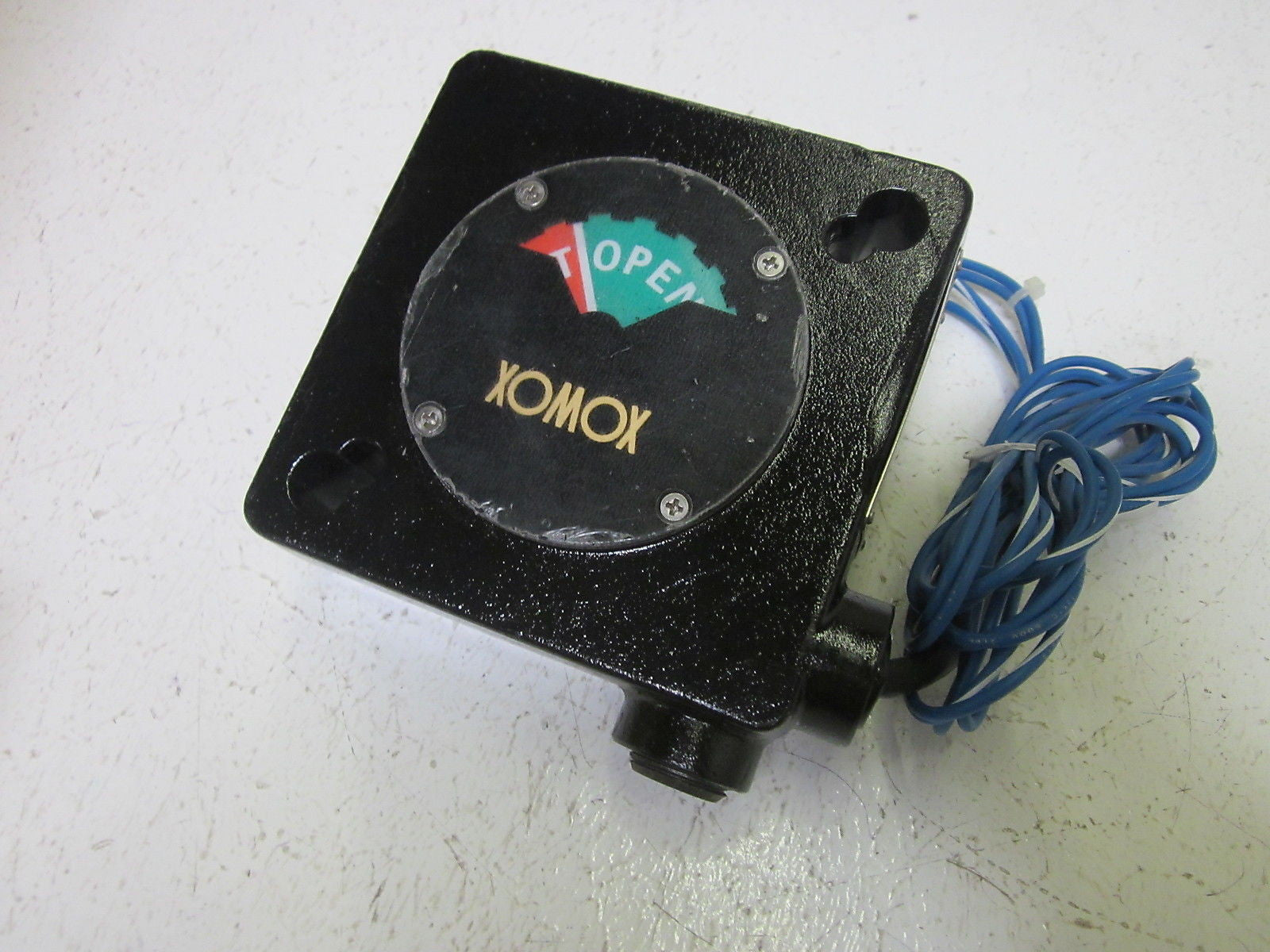 XOMOX CORP. MLS-XO-A-AA *USED*
