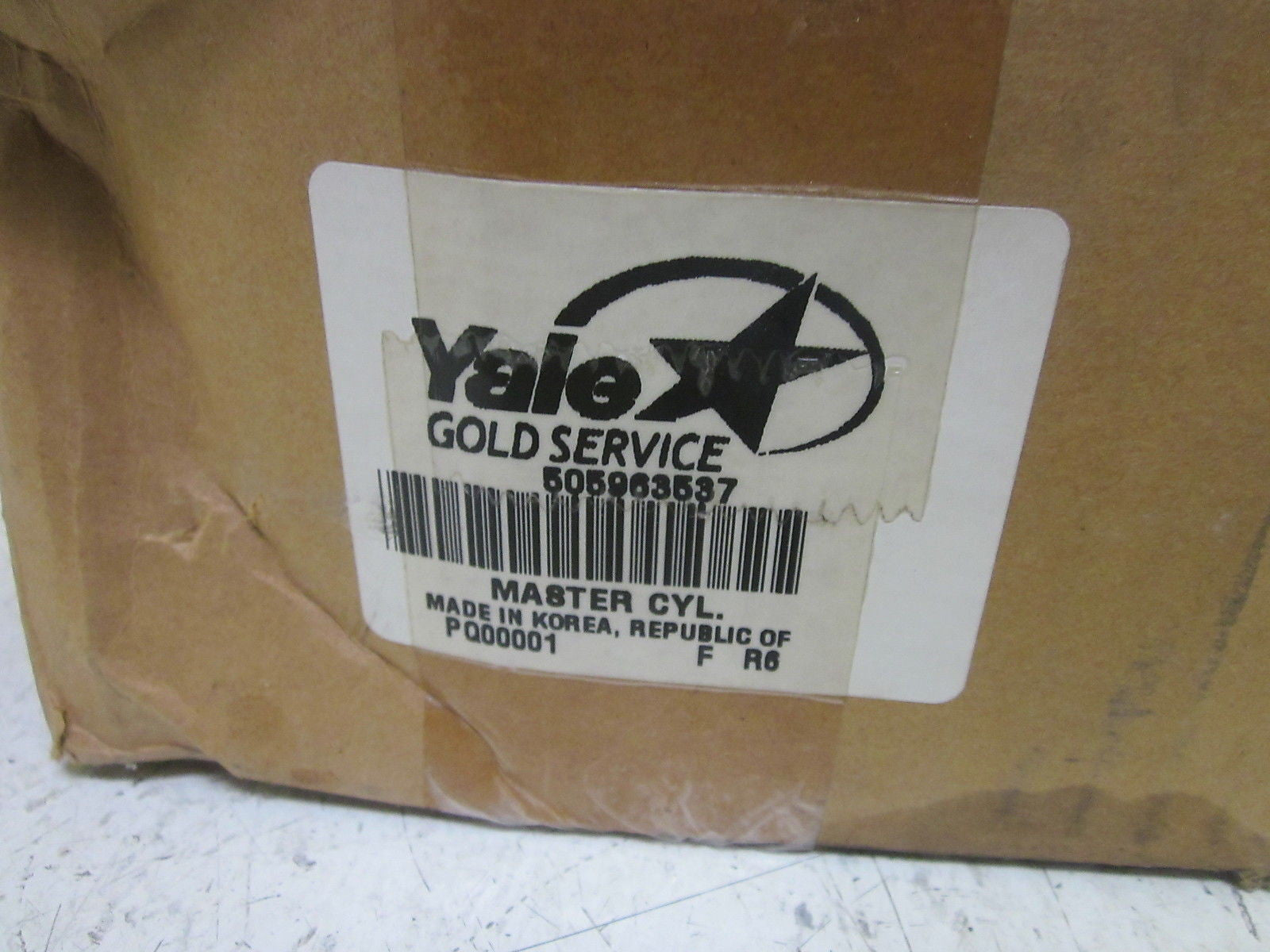 YALE GOLD SERVICE 5059635-37 MASTER BRAKE CYLINDER  *NEW IN BOX*