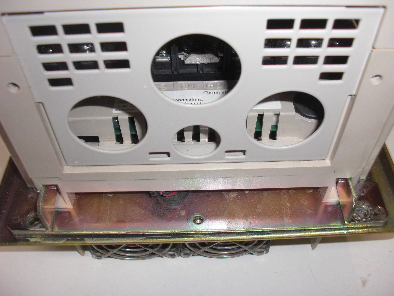 YASKAWA CIMR-F7U4011 *USED*