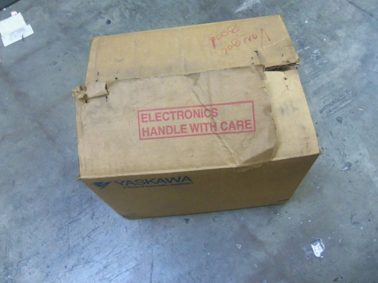 YASKAWA CIMR-F7U47P5 *NEW IN BOX*