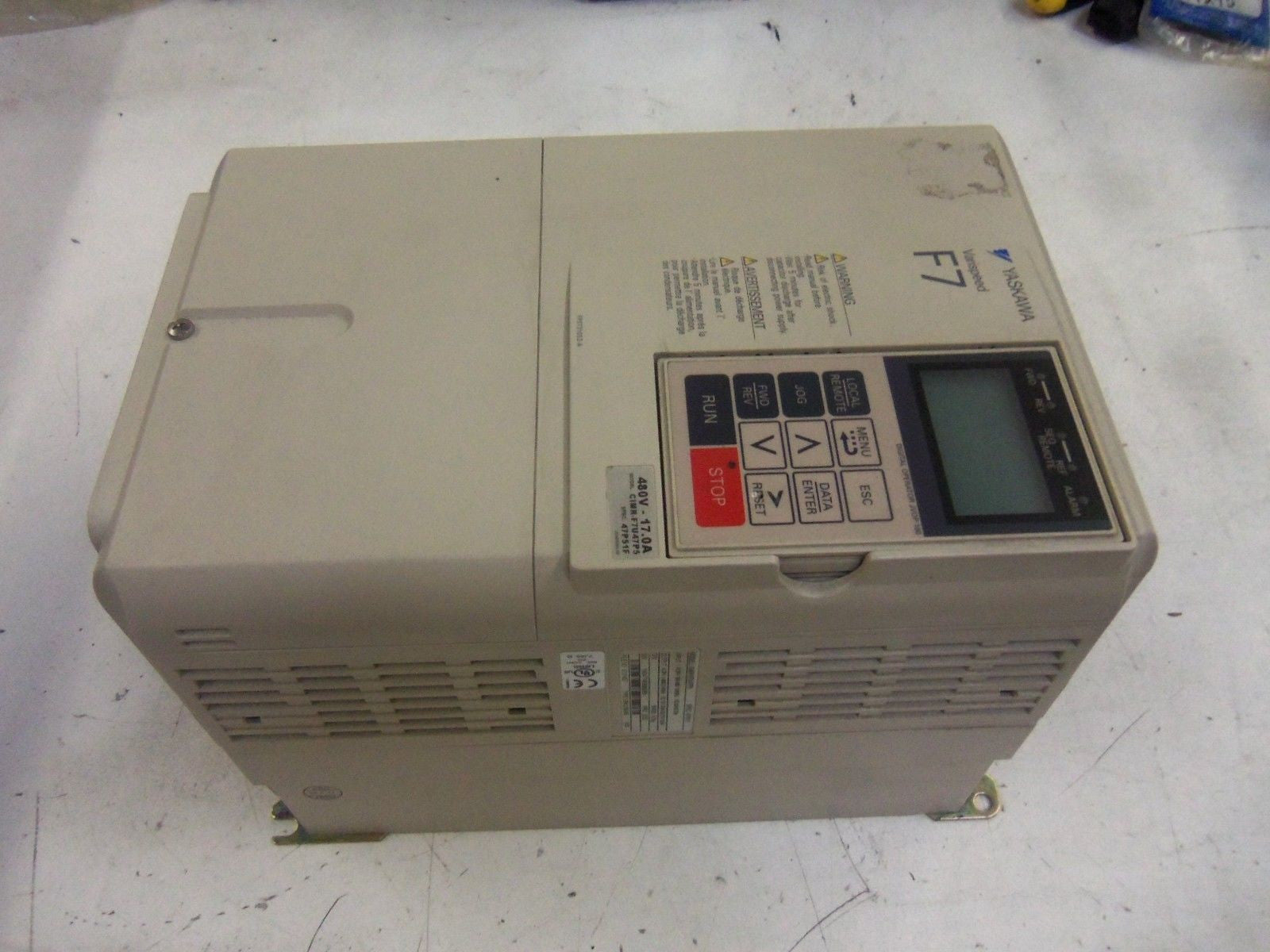 YASKAWA CIMR-F7U47P5 *NEW IN BOX*