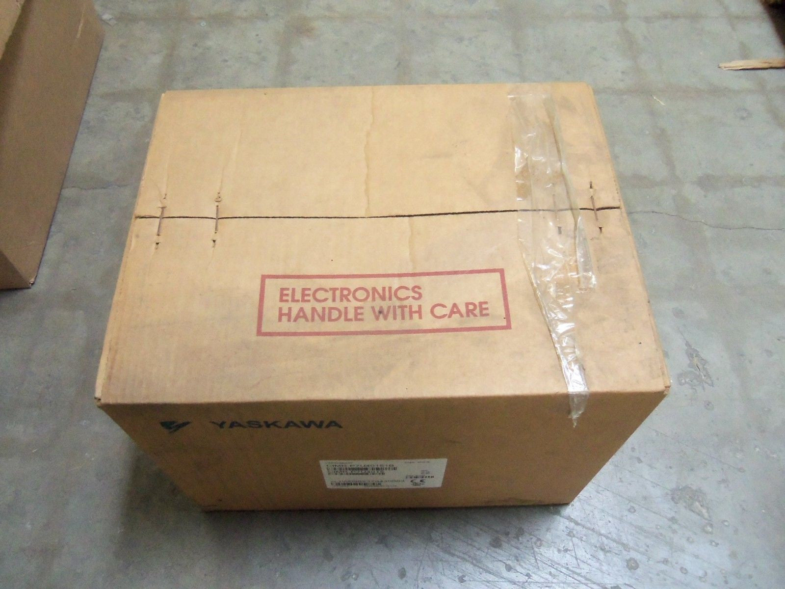 YASKAWA CIMR-P7U4015 *NEW IN BOX*