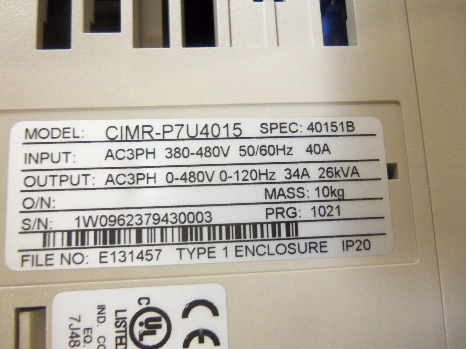 YASKAWA CIMR-P7U4015 *NEW IN BOX*