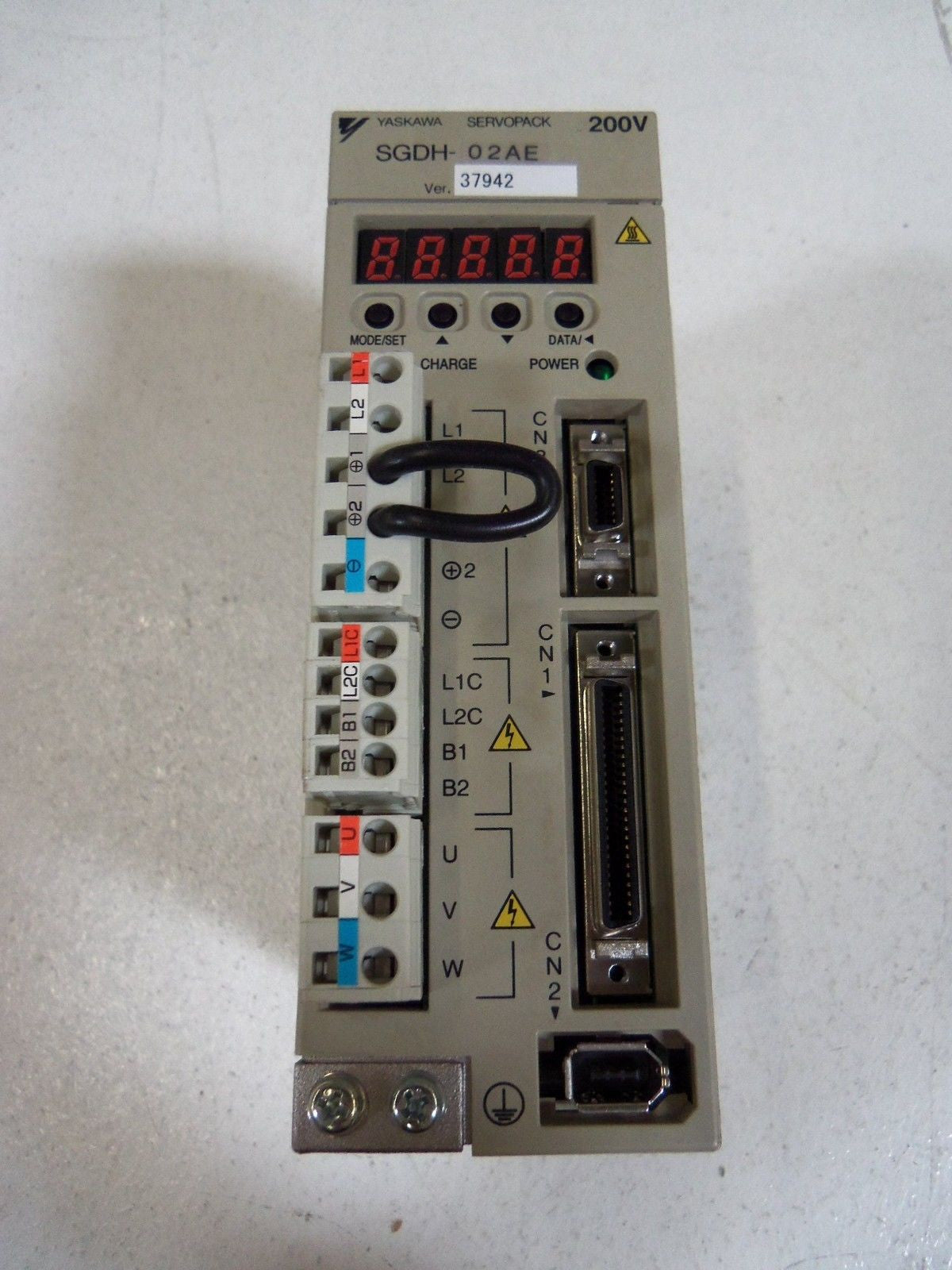 YASKAWA SERVOPACK SGDH-02AE SERVO DRIVE *USED*