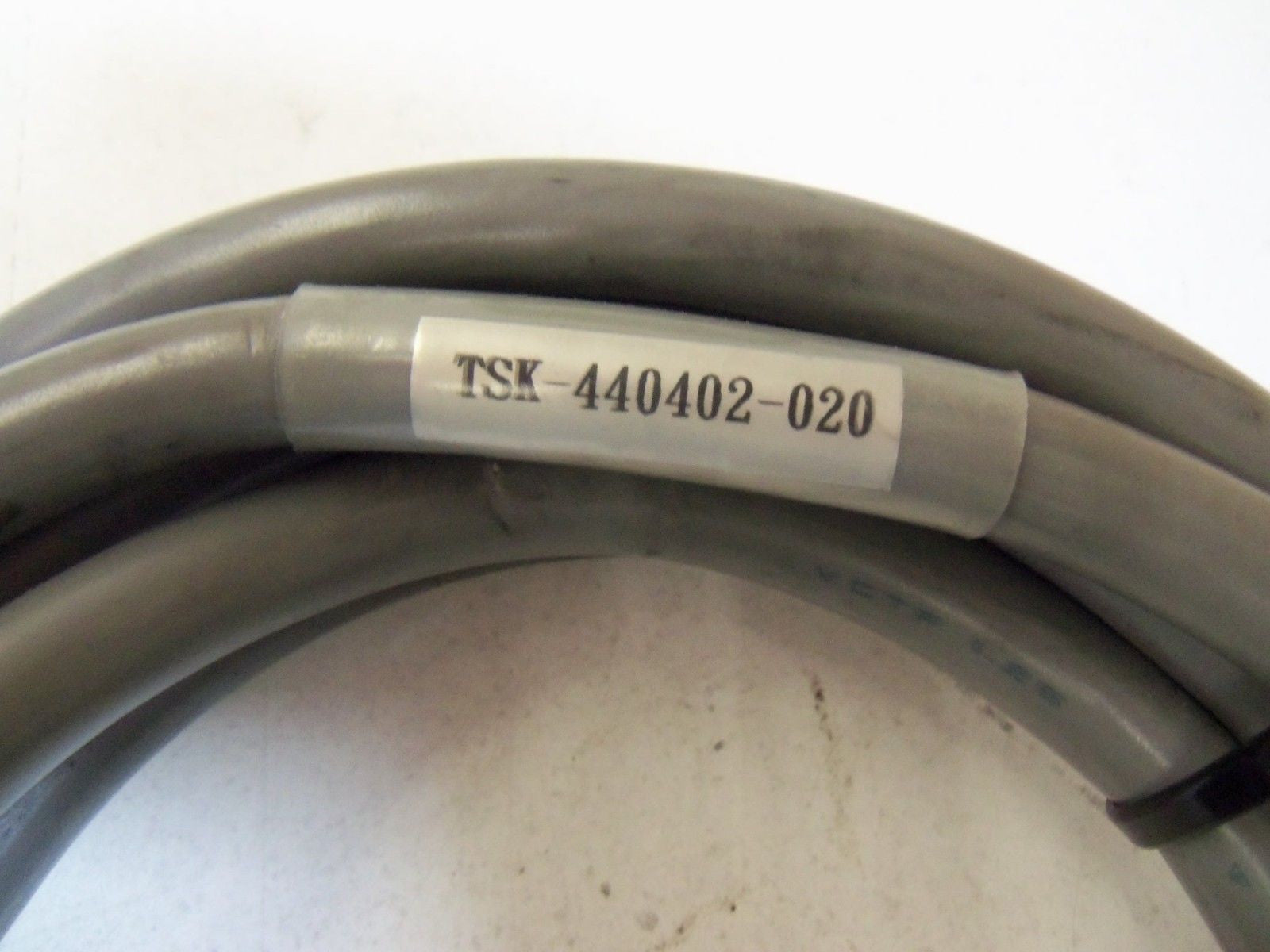YASKAWA TSK-440402-020 CABLE *NEW NO BOX*