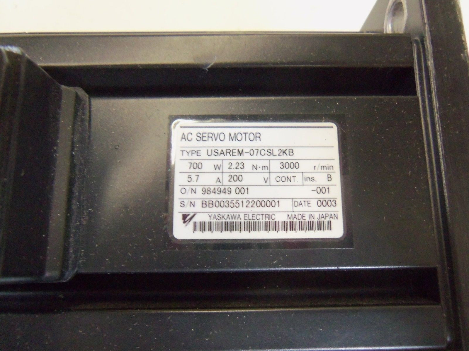 YASKAWA USAREM-07CSL2KB AC SERVO MOTOR *NEW NO BOX*