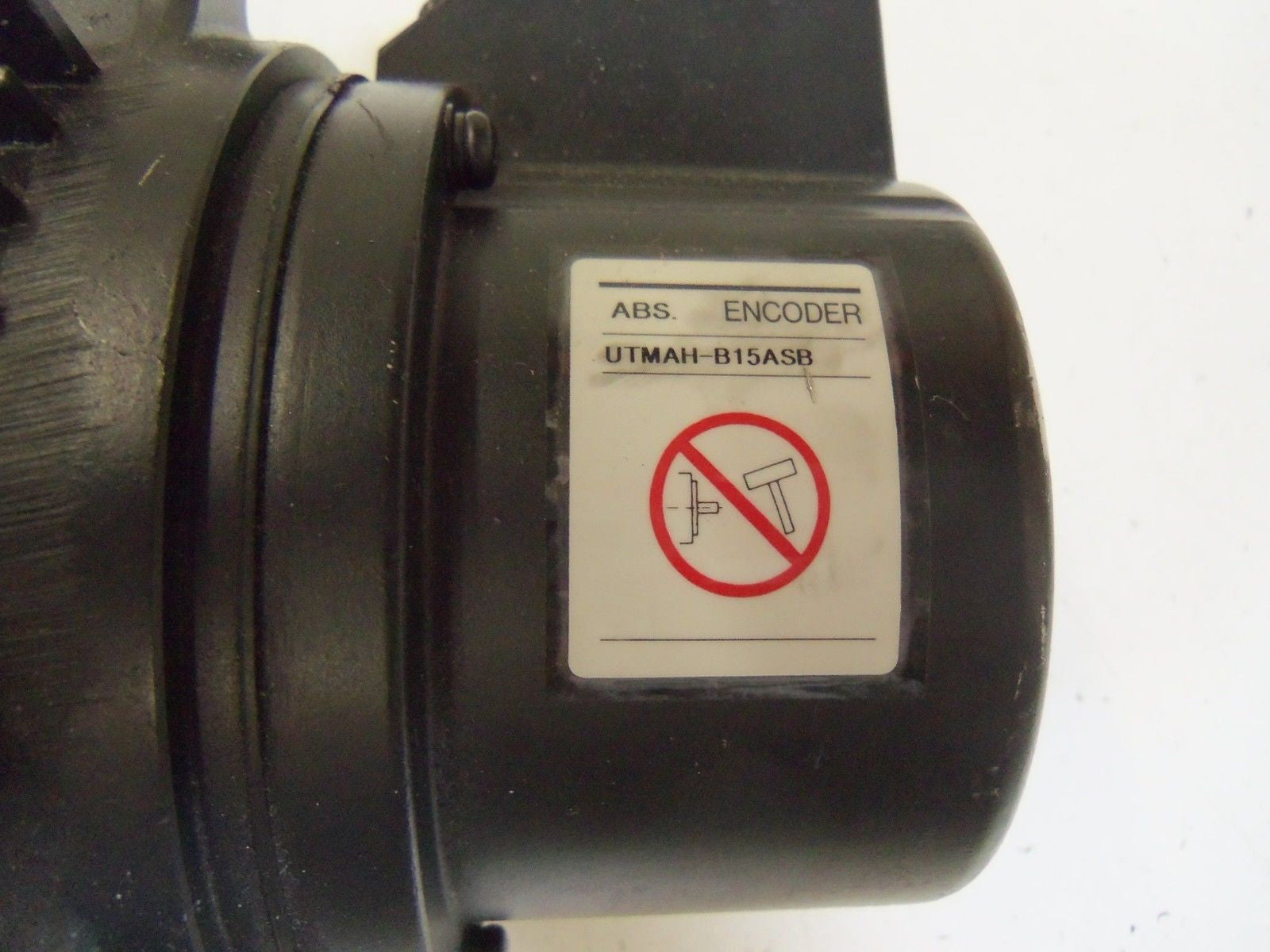 YASKAWA USAREM-07CSL2KB AC SERVO MOTOR *NEW NO BOX*