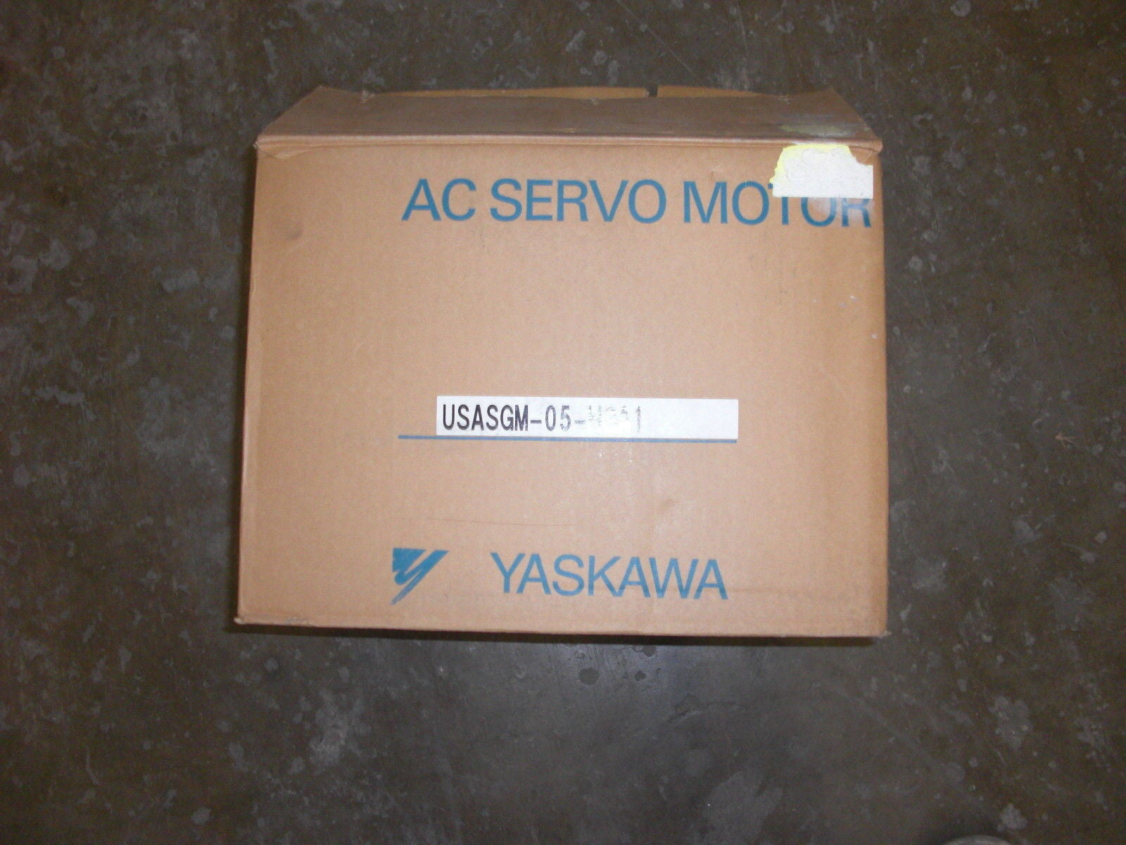 YASKAWA USASGM-05-HGA1 *NEW IN THE BOX*