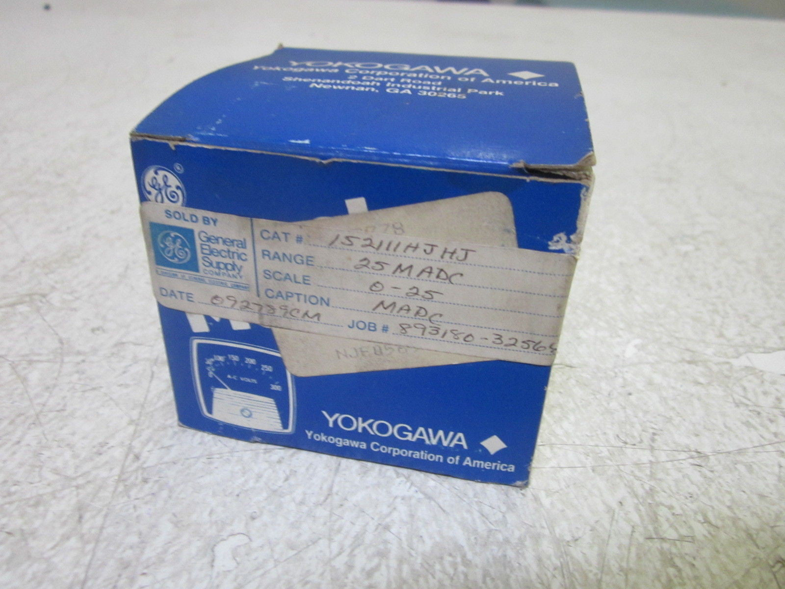 YOKOGAWA 152111HJHJ 0-25 D-C MILIAMPERES *NEW IN BOX*