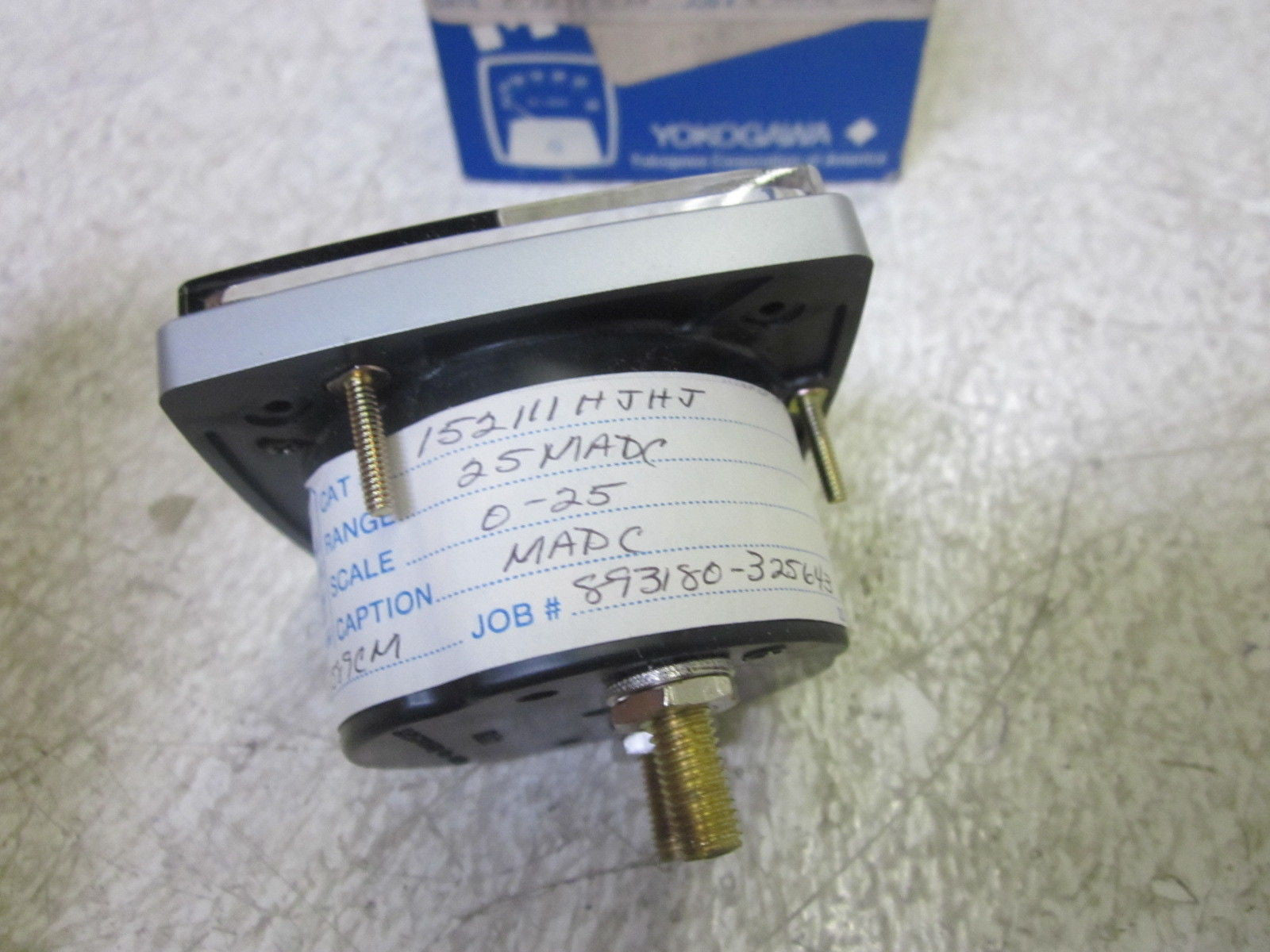 YOKOGAWA 152111HJHJ 0-25 D-C MILIAMPERES *NEW IN BOX*