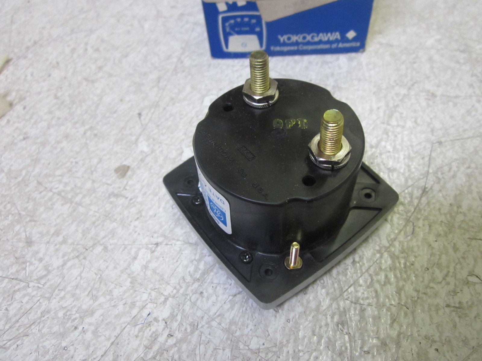 YOKOGAWA 152111HJHJ 0-25 D-C MILIAMPERES *NEW IN BOX*