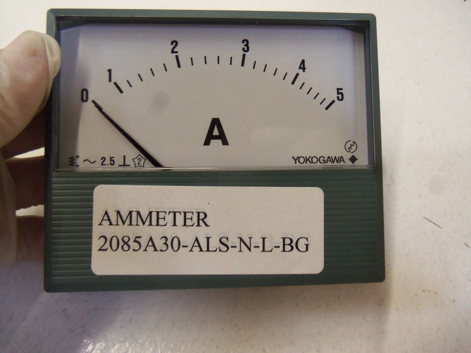 YOKOGAWA PANEL METER 2085A30 ALS-N-L-BG *USED*