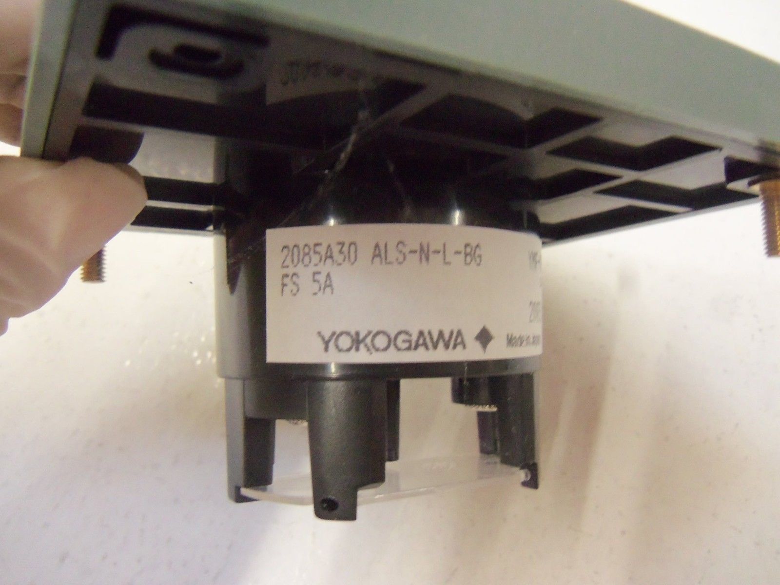 YOKOGAWA PANEL METER 2085A30 ALS-N-L-BG *USED*